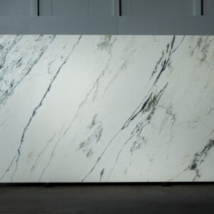 Calacatta Nero Borghini