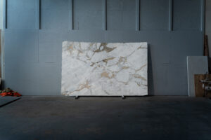 Calacatta Doro 2cm Polished Quartzite Blk#6148(3)