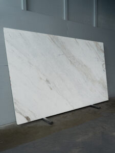 Gloria White 2cm Polished Quartzite Blk#2302(4)